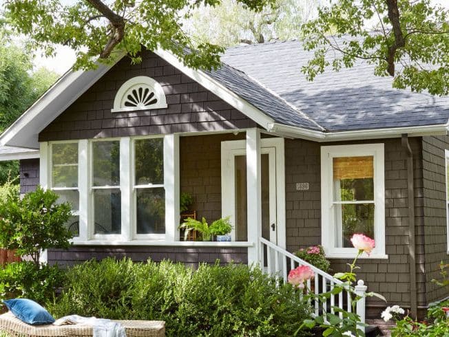 10 Essential Ideas for a Charming Pretty Little Home