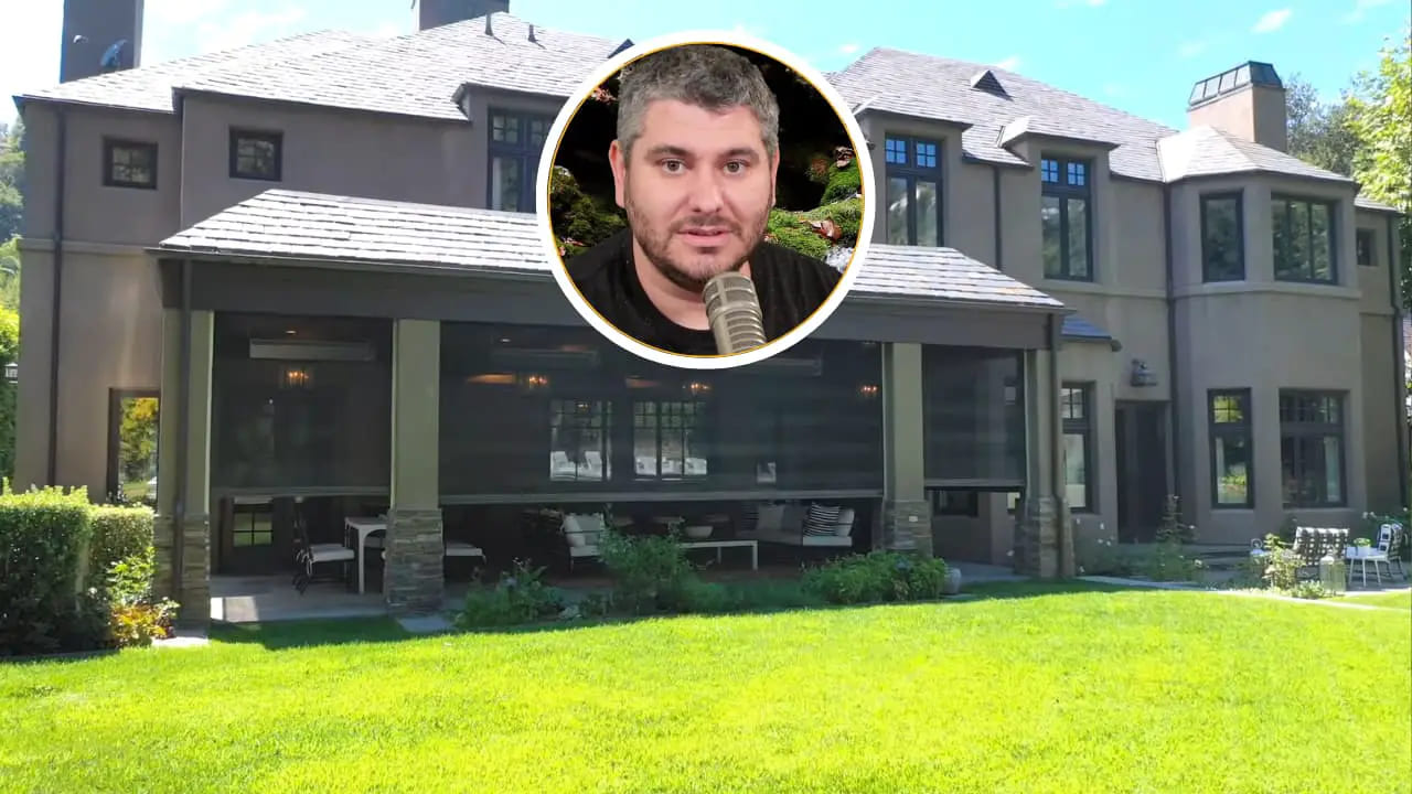 Ethan Klein House Revealed Exclusive Look at His Lavish Living Space